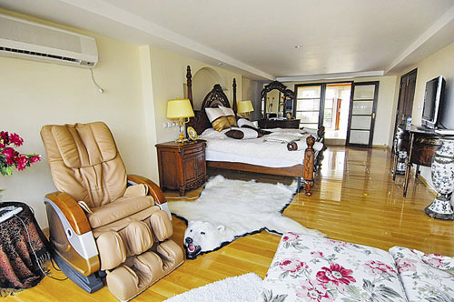 深圳“海上皇宮”面臨拆除 超奢華內(nèi)景曝光