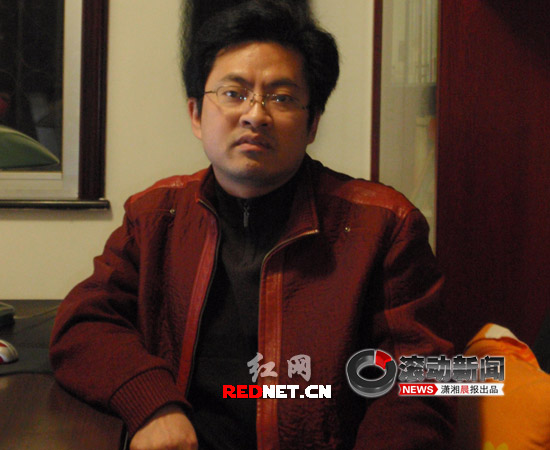 湖南一副市長實名發帖炮轟張藝謀“印象”演出