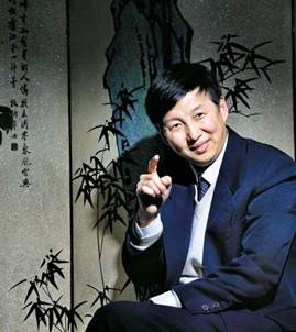 點子大王何陽沉寂十年重出江湖為南京企業洗腦