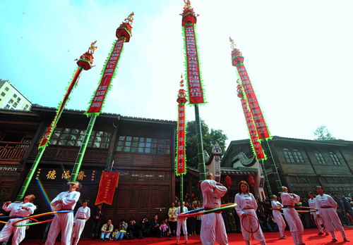 “海峽兩岸民間藝術(shù)嘉年華”在福州舉行