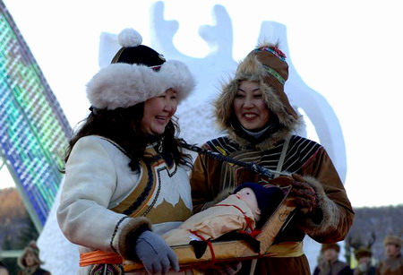 鄂倫春獵民舉行迎春儀式