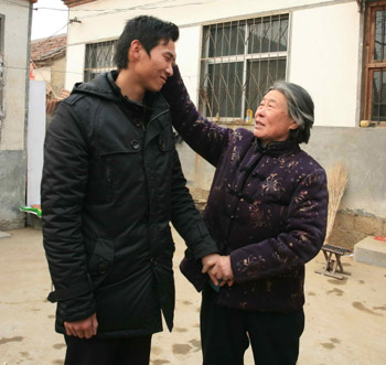 農民韓克：搶拍電視“賀歲片”