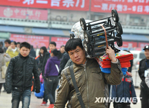 湖南鐵路迎來節后客流高峰