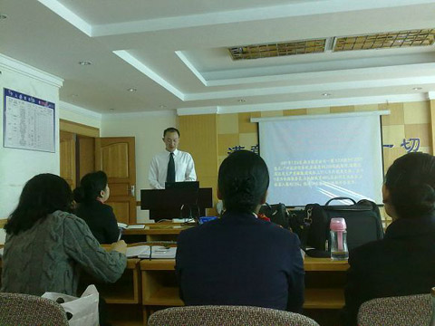 東航云南分公司牢牢把住春運(yùn)安全關(guān)