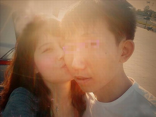 生活照曝光山東新泰23歲副局長(zhǎng)被指說(shuō)謊