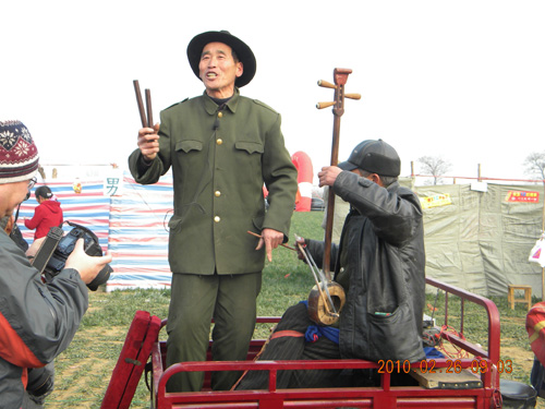 河南寶豐：七百年的馬街書會成民間“狂歡節(jié)”