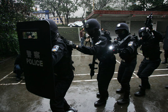 重慶“獵豹”反恐突擊隊首次亮相(圖)