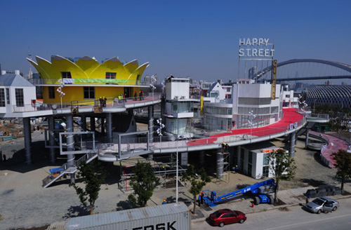 世博展館進入最后裝飾布展階段