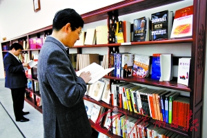 探秘廣東省委大院周末“讀書熱”:這不是作秀