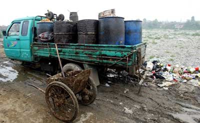 中國(guó)人一年吃掉300萬(wàn)噸地溝油 徹底禁絕需10年