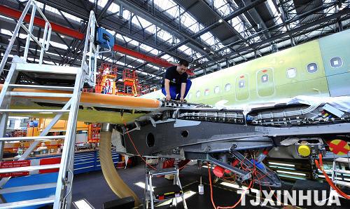 空客A320首次裝上中國(guó)“翅膀”