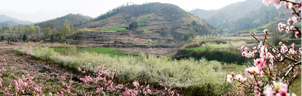西峽生態美景如畫