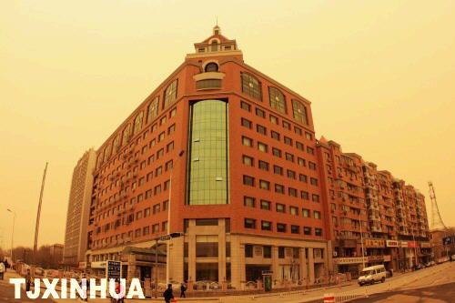 津城盡披黃金甲