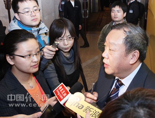 國資委副主任首次回應(yīng)地王：根源是土地招拍掛制度