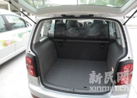 世博出租車3月底投入試運營