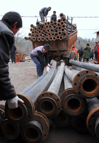 河南泌陽礦業發生透水事故 救援工作仍在進行