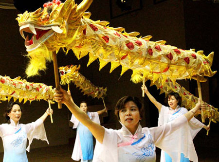 昆山民間舞龍手備戰世博會