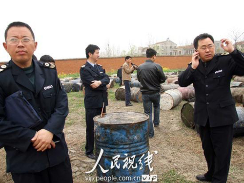 湖北襄樊查封23噸地溝油
