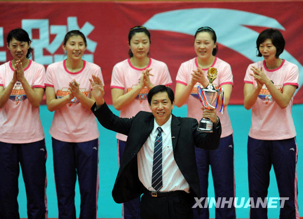 王寶泉出任中國(guó)女子排球國(guó)家隊(duì)主教練