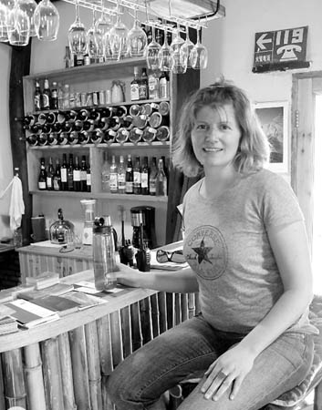 英國姑娘愛上德清 每周末堅(jiān)持撿垃圾