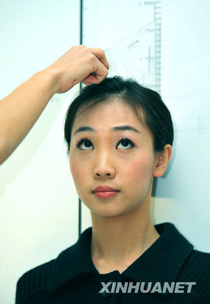 南航“亞運空姐”招聘總決賽揭幕