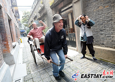 石庫門文化周展現老上海情調 花樣美女旗袍秀助興