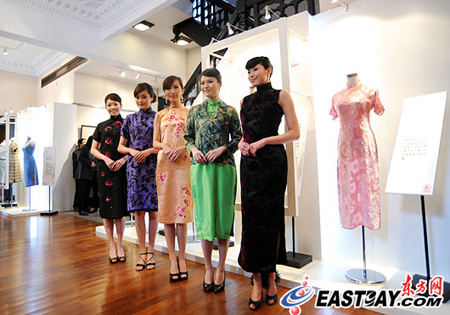 石庫門文化周展現老上海情調 花樣美女旗袍秀助興