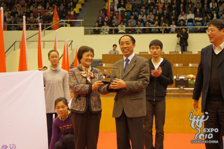 華師大世博志愿者誓師大會(huì)舉行 志愿者墻揭幕