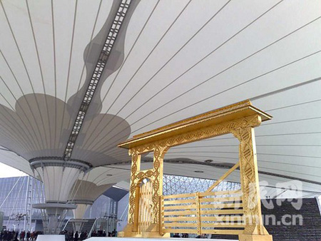 世博會(huì)園區(qū)雕塑群今日正式落成