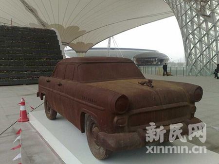 世博會(huì)園區(qū)雕塑群今日正式落成