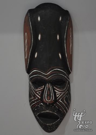 非洲聯(lián)合館首批展品運(yùn)抵 展現(xiàn)非洲多樣文化