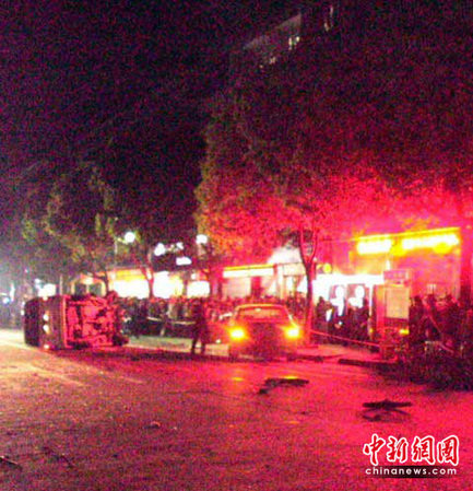 浙江臺(tái)州人大代表駕寶馬連撞8車 醉駕釀4死6傷