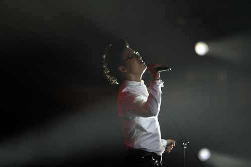 汪峰“信仰2010演唱會(huì)”北京首體舉行