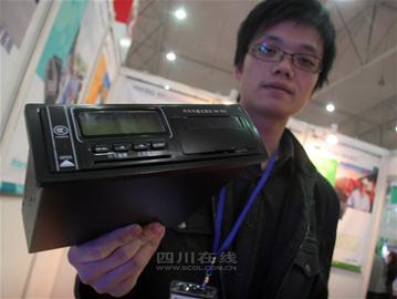 成都現汽車“黑匣子” 私家車尚不能安