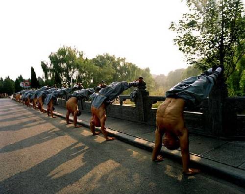 嵩山少林景區廣撒“英雄帖” 邀游客“五一”“打擂”