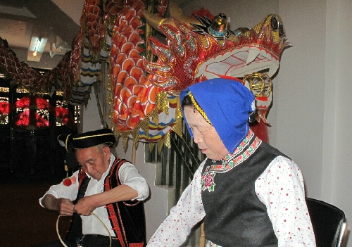 昆明:“古鎮廟會”度五一