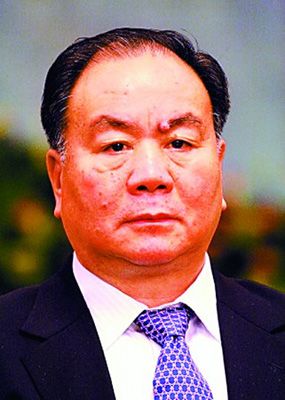 張春賢入疆開啟中央治疆新模式 王樂泉折返京城  