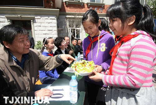 勞動小能手 快樂過“五一”