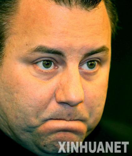 鄧華德史無(wú)前例高薪引爭(zhēng)議