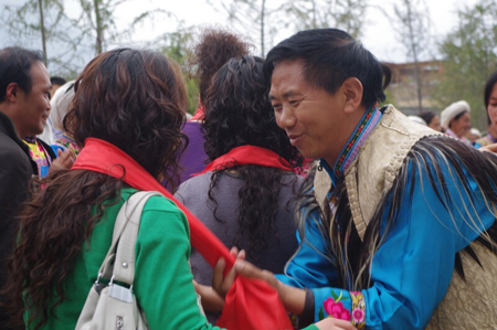 蘿卜寨：祭壇開壇儀式迎來震后首批游客