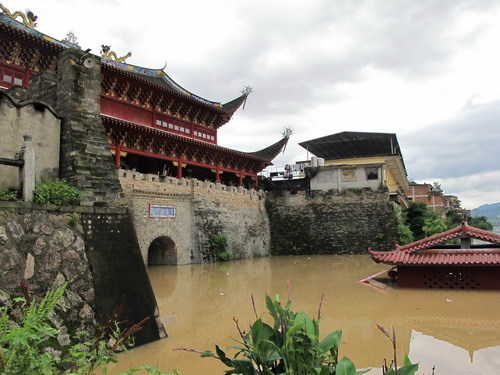 福建出現較大范圍暴雨 閩江干支流出現超警水位洪水