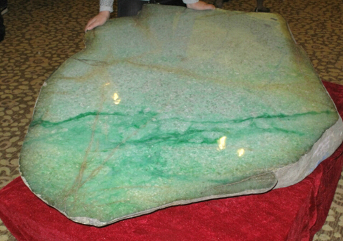 中國(昆明)國際翡翠玉石珠寶交易會開幕