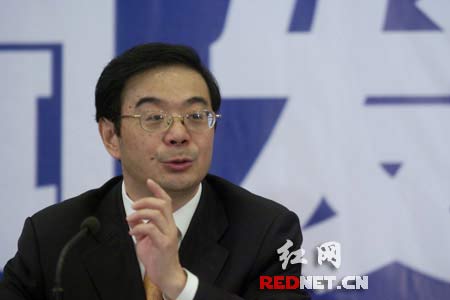 我國部分省級黨政一把手調(diào)整 絕大多數(shù)為“50”后