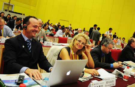 世界旅游城市市長論壇會 旅游項目簽約金額449.6億