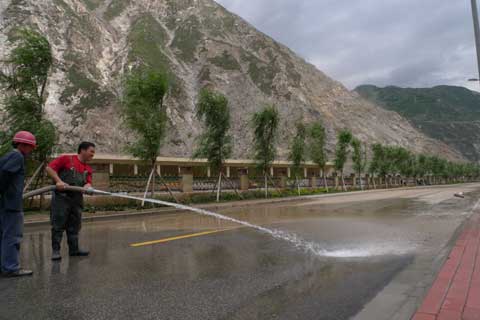 汶川縣打好環境治理的持久戰