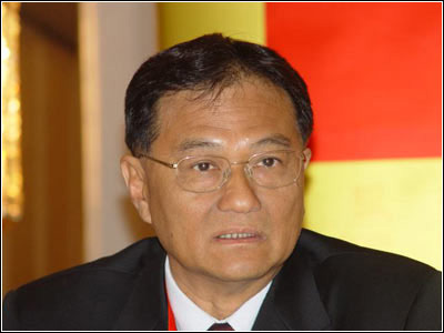 吸金地產(chǎn)界:10位女富豪和17位男富豪大PK