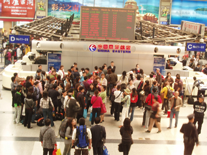 急難時刻顯身手 云南地服展風采