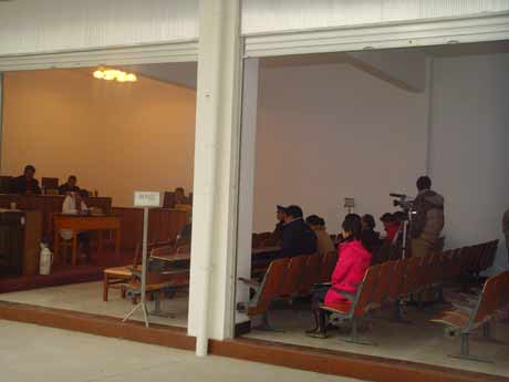 為了高原藏區(qū)的和諧安寧——云南迪慶藏族自治州中級人民法院工作紀實