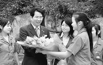 [勞動者之歌]不忘本的農(nóng)民工企業(yè)家——陳華瑞