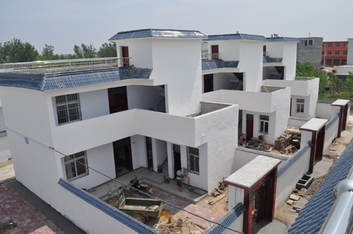 南陽(yáng)移民：新家園中開(kāi)始美好新生活